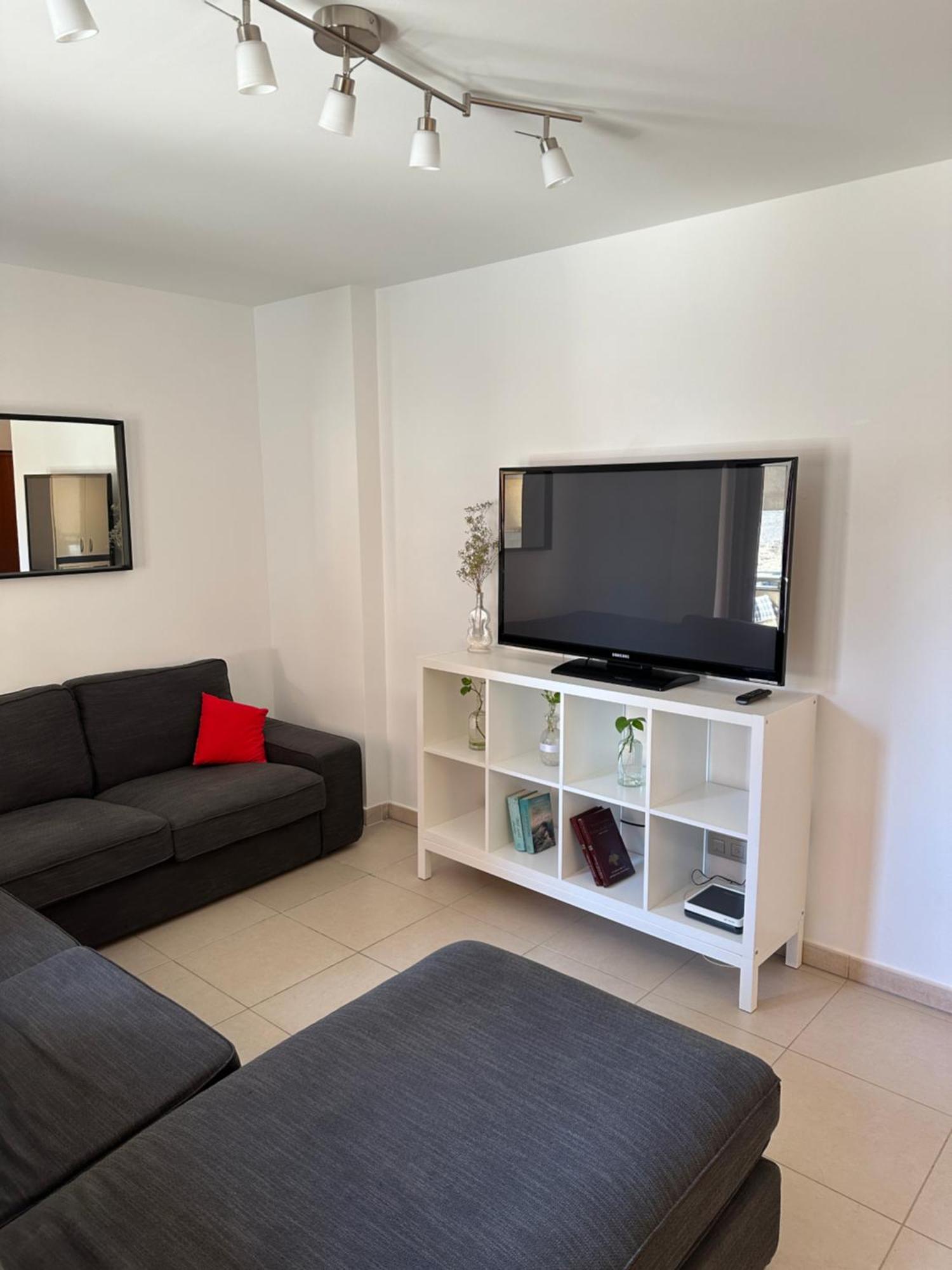 Alcala Seaside Apartment, Two Rooms, Private Parking Экстерьер фото